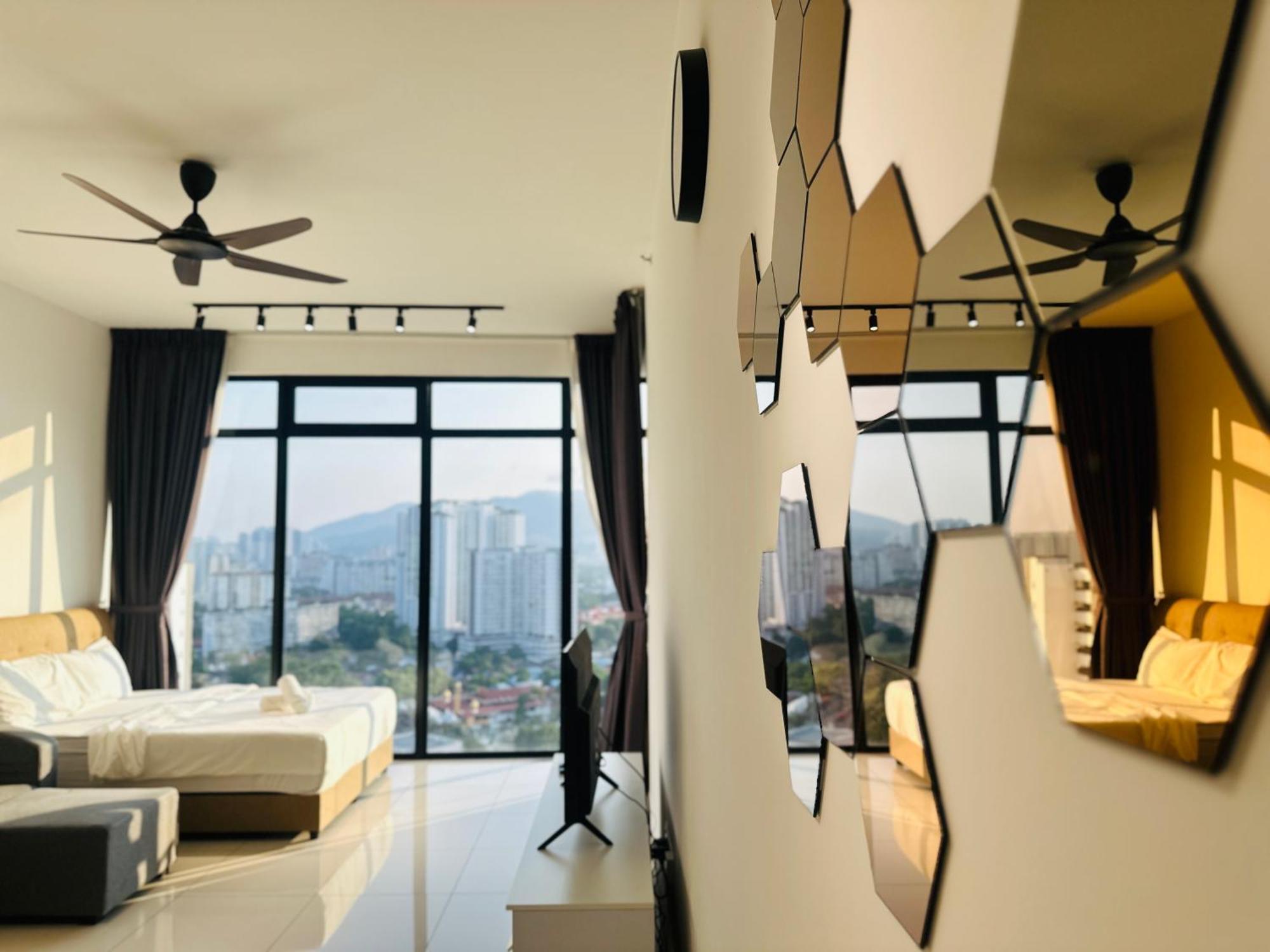 2Br Luxury Rooftop Swimming Pook Homestay@Georgetown@10Pax - 无敌美景两房民宿 Luaran gambar